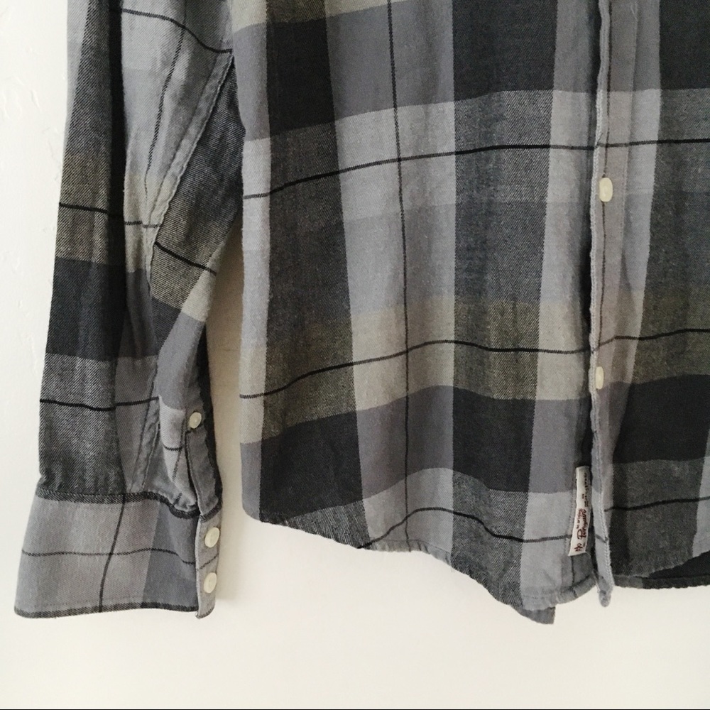 Penguin Plaid Burton Down Shirt Heritage Slim Fit - Picture 3 of 7